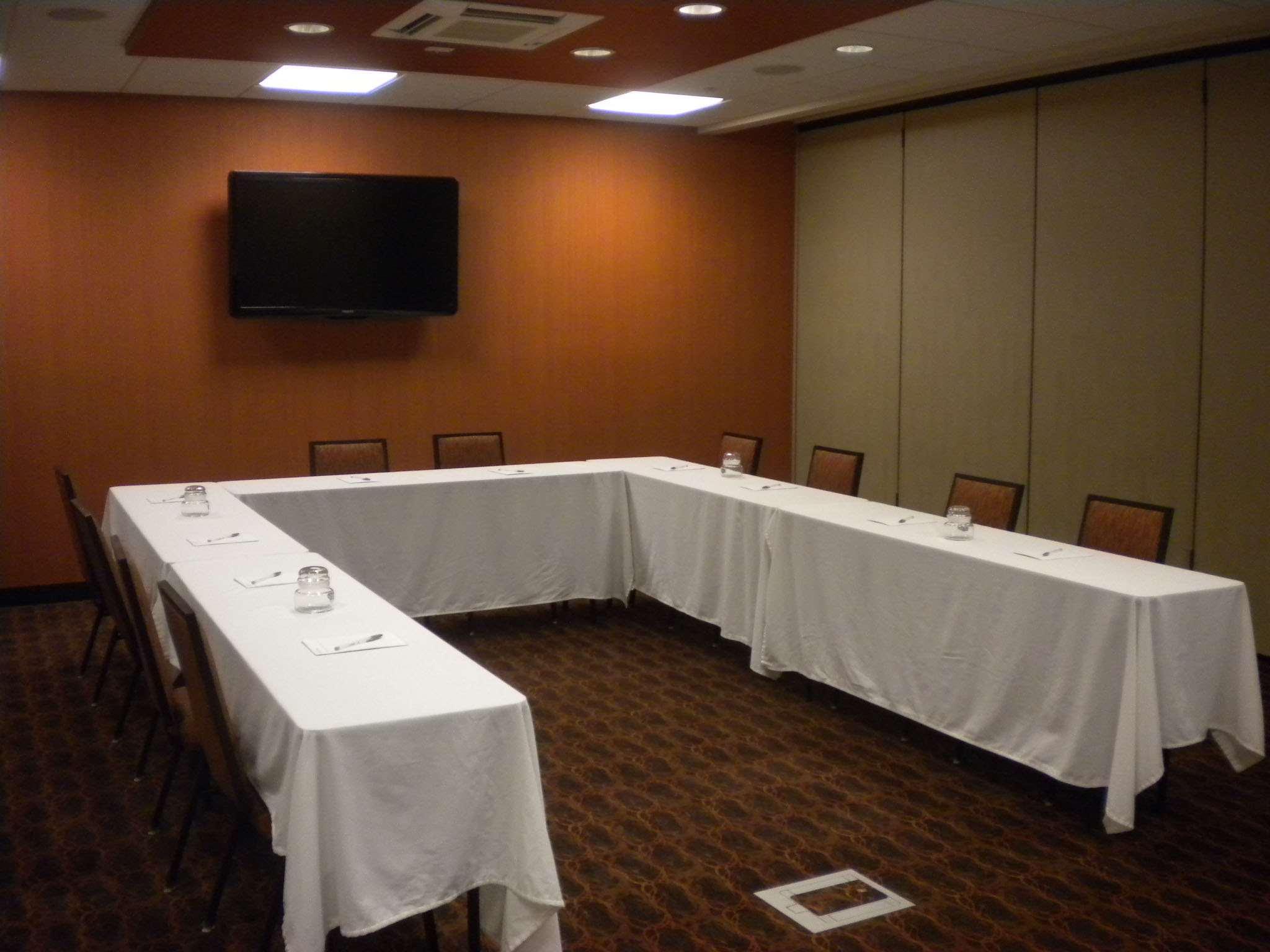 Hampton Inn & Suites Cincinnati / Uptown - University Area Fasilitas foto